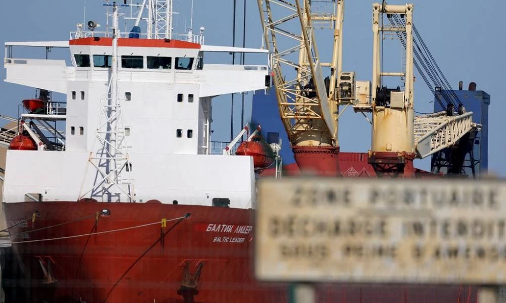 «Μπλόκο» της Γαλλίας σε ρωσικό εμπορικό πλοίο- Εξηγήσεις ζητούν οι Ρώσοι- Τι απαντά η Γαλλία